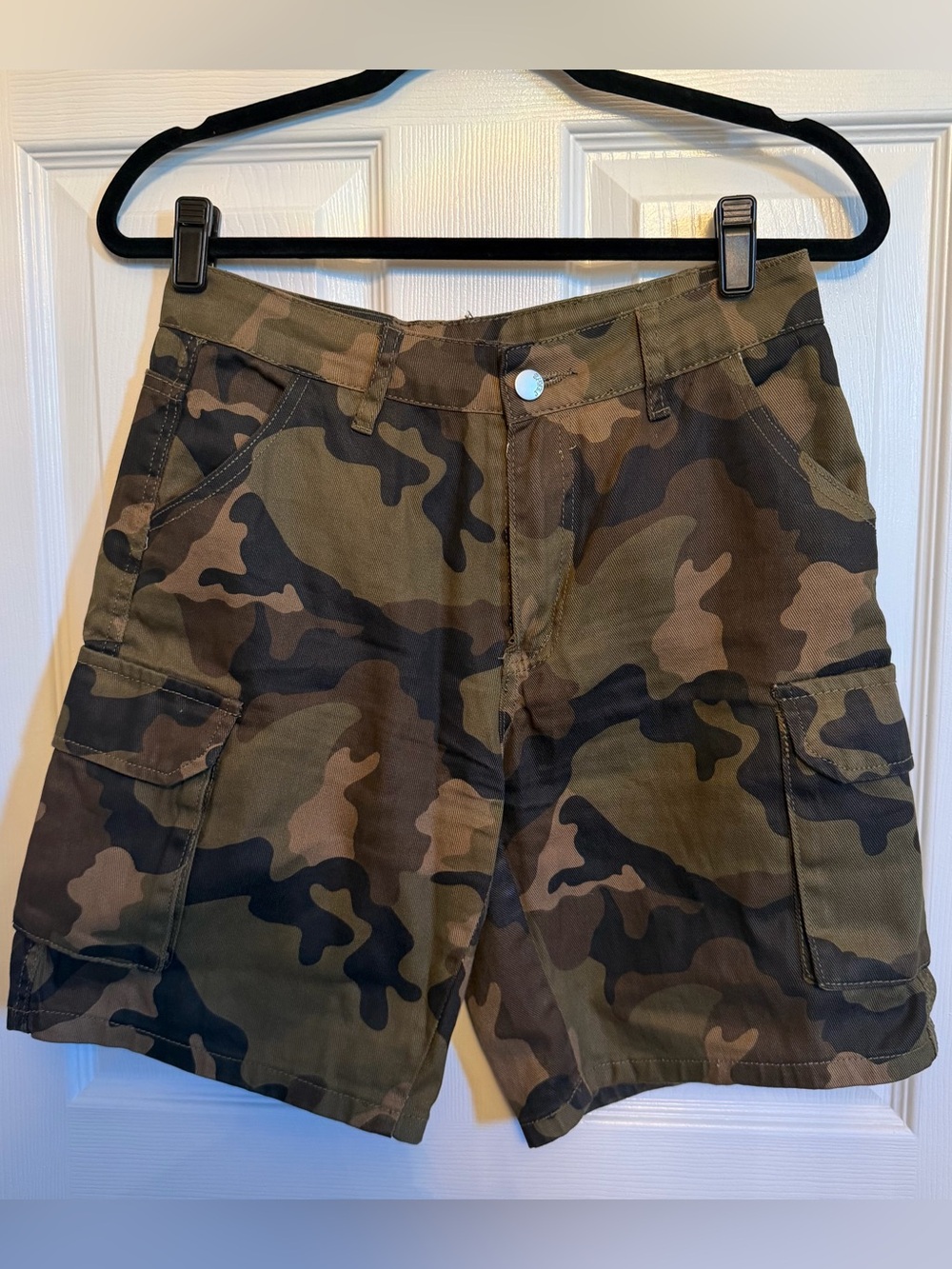 Camo Utility Cargo Shorts - Olive Green